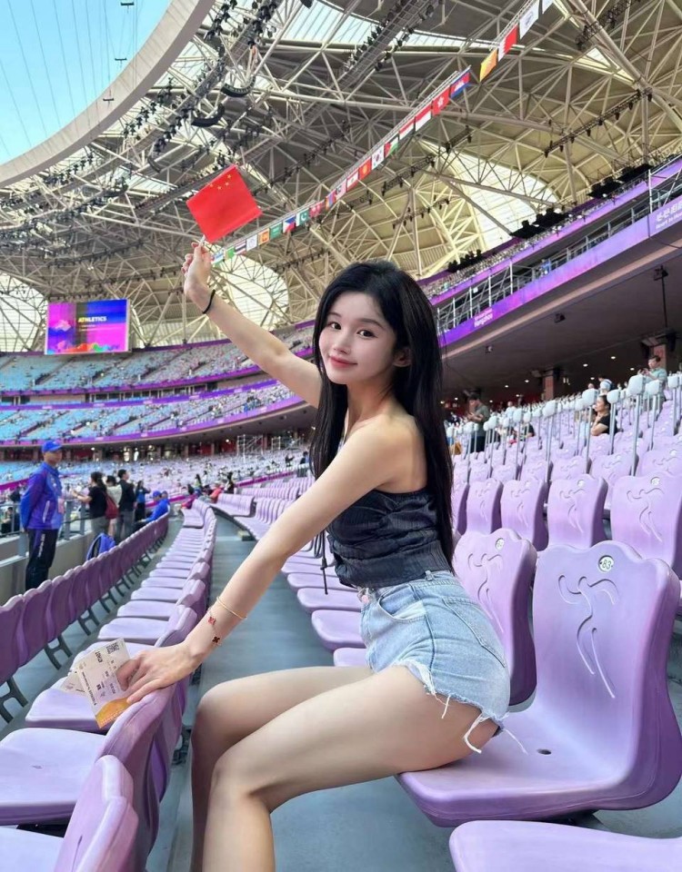 我的小后妈中字ID,HD手机电影网